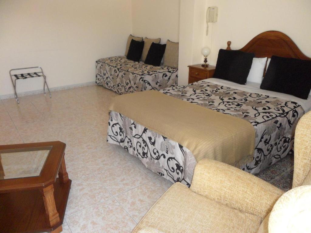 Hotel Avenida Baiona Sabaris Екстер'єр фото
