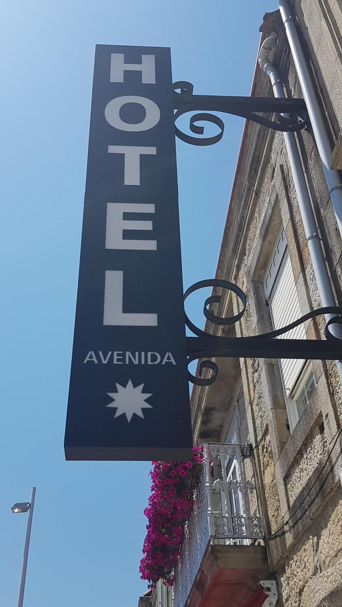 Hotel Avenida Baiona Sabaris Екстер'єр фото