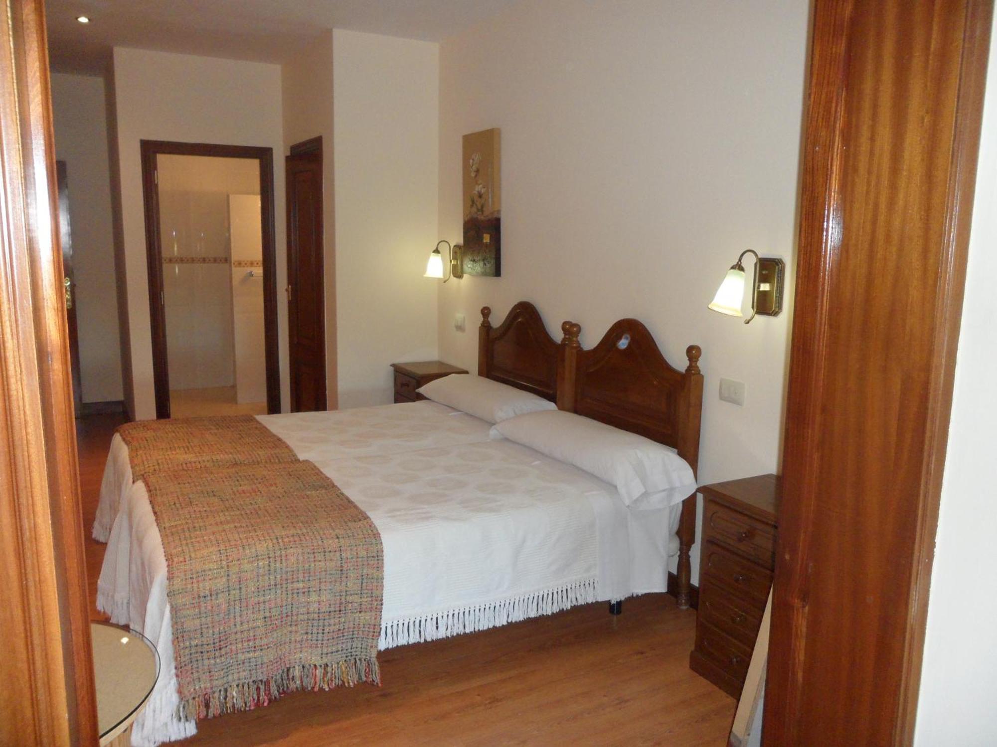 Hotel Avenida Baiona Sabaris Екстер'єр фото