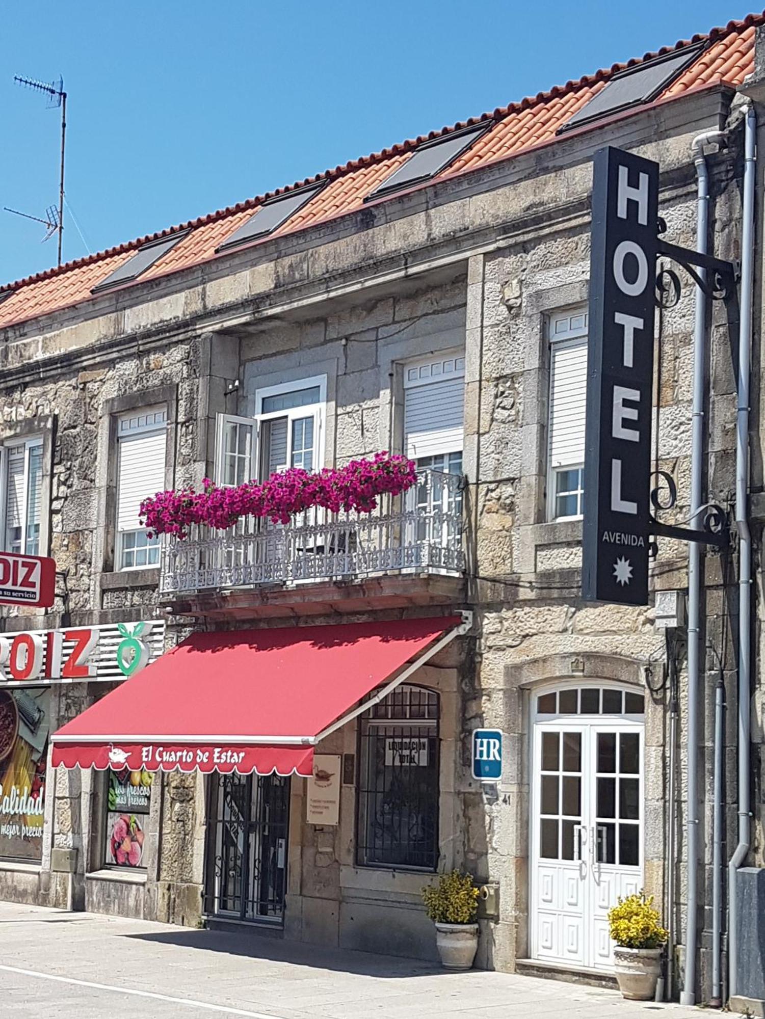 Hotel Avenida Baiona Sabaris Екстер'єр фото